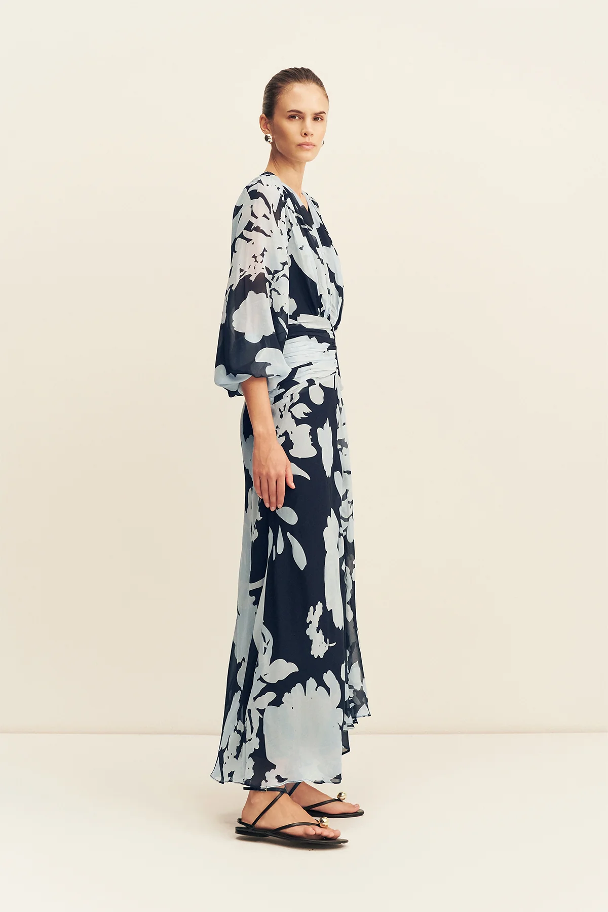 ALEYNA LONG SLEEVE RUCHED MAXI DRESS - Image 4