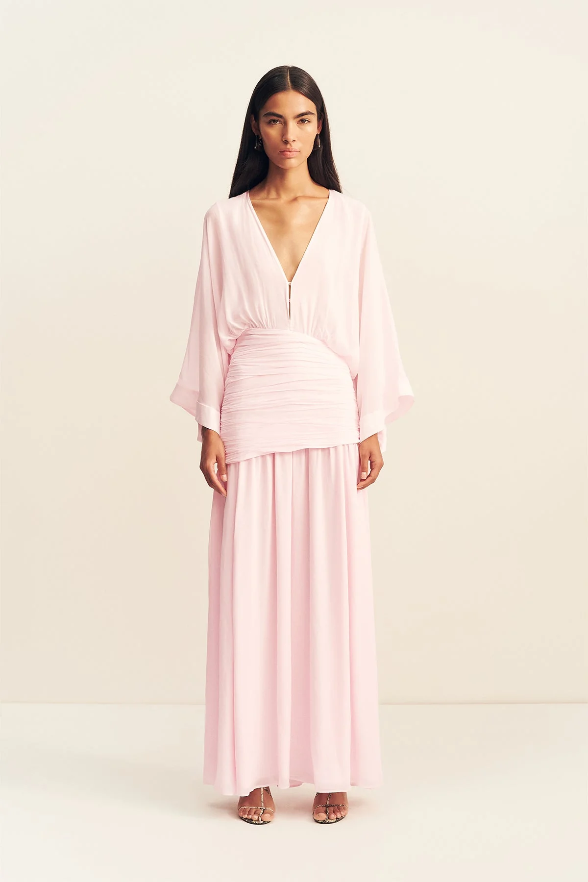 AMINA FLARED SLEEVE PLUNGED MAXI DRESS - FAIRYFLOSS - Image 3