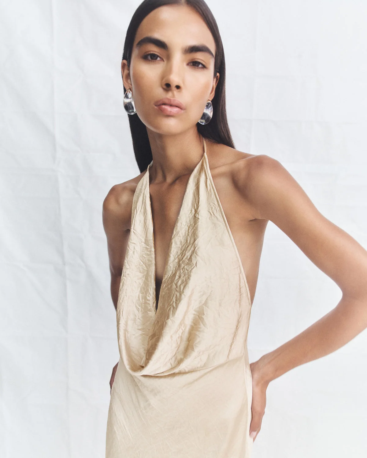 ANDIE CRUSHED LOW COWL MAXI DRESS - CHAMPAGNE - Image 6