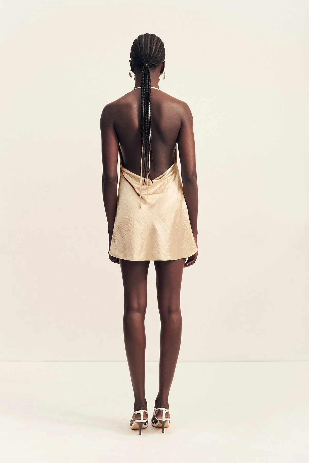ANDIE CRUSHED LOW COWL MINI DRESS - CHAMPAGNE - Image 5