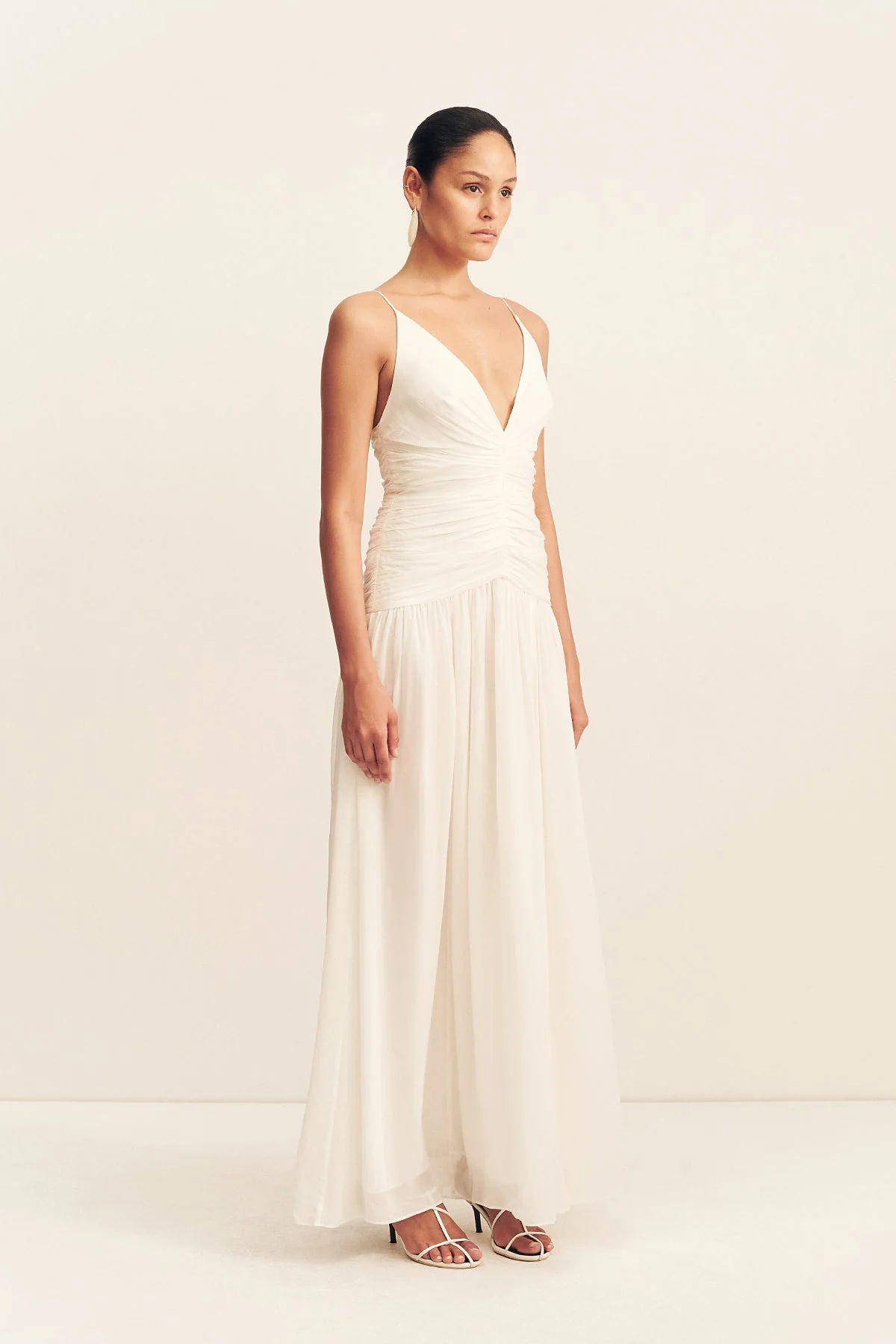 JUNO GATHERED BODICE MAXI DRESS - IVORY - Image 3