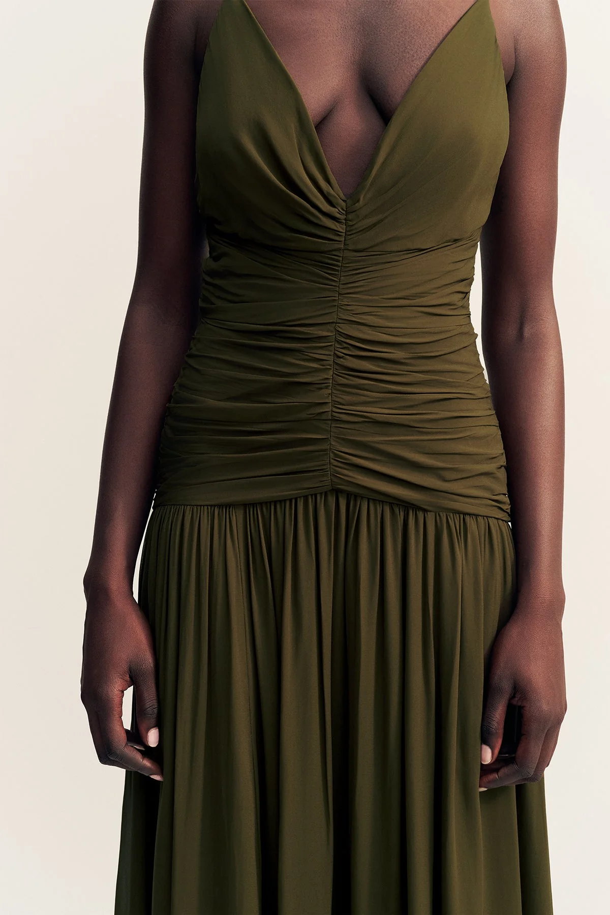 JUNO GATHERED BODICE MAXI DRESS - JUNGLE - Image 7