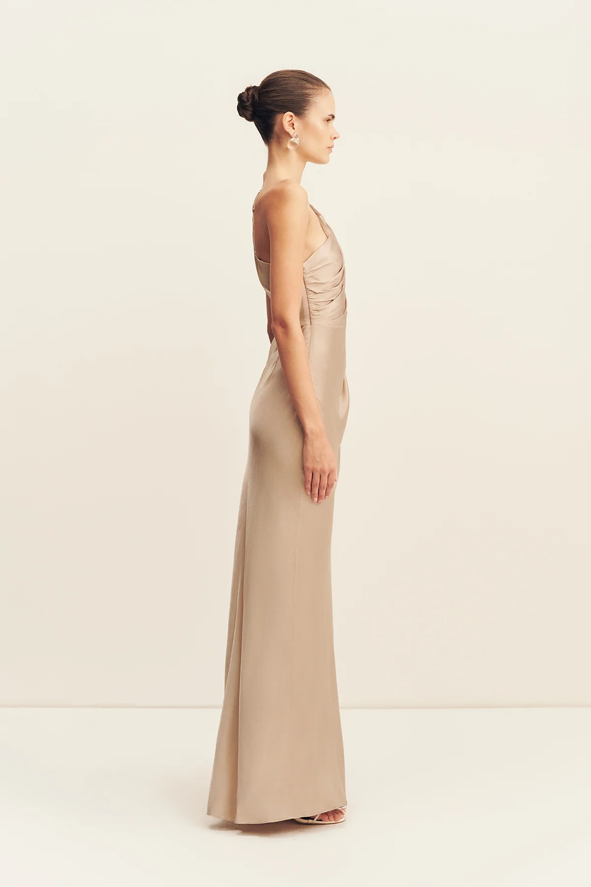 LA LUNE ASYMMETRICAL GATHERED MAXI DRESS - GOLD - Image 5