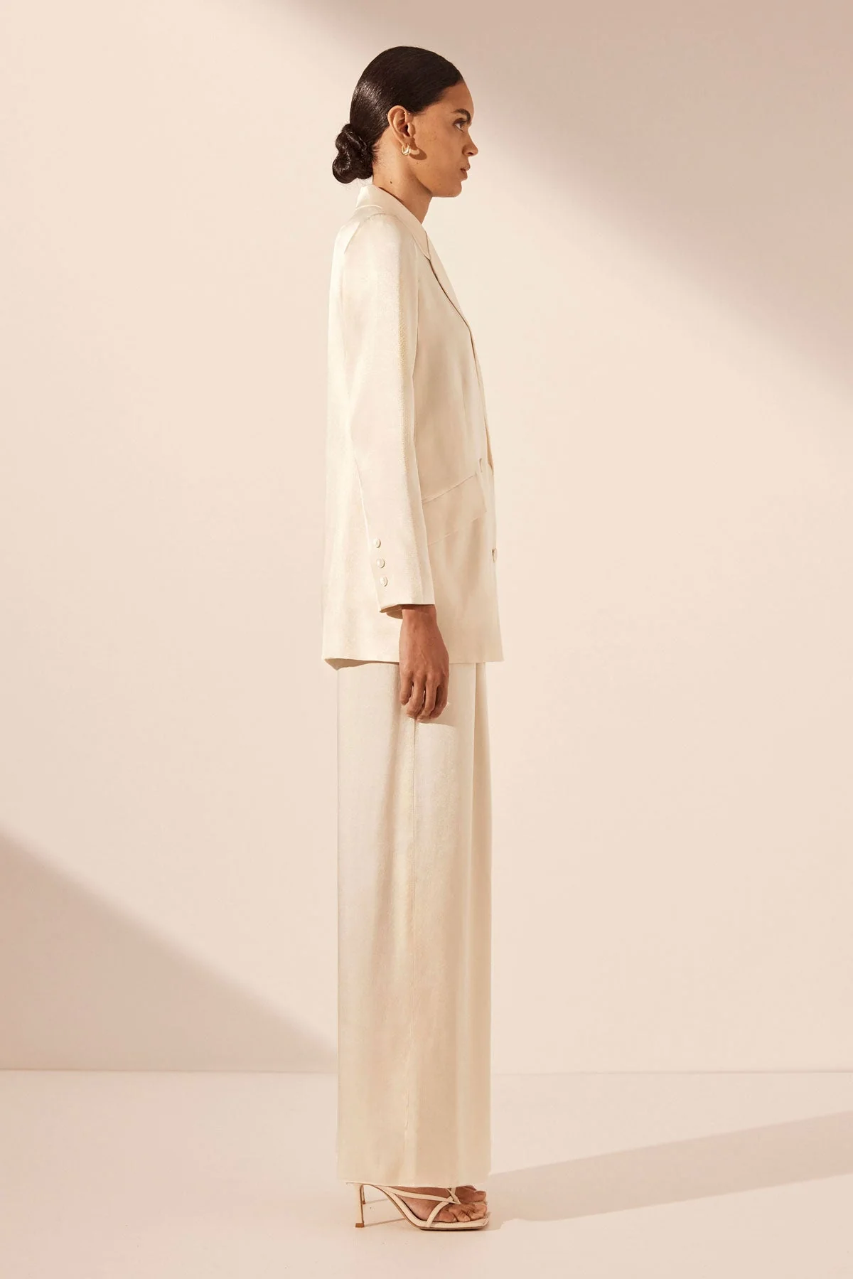 LA LUNE DOUBLE BREASTED BLAZER - CREAM - Image 3