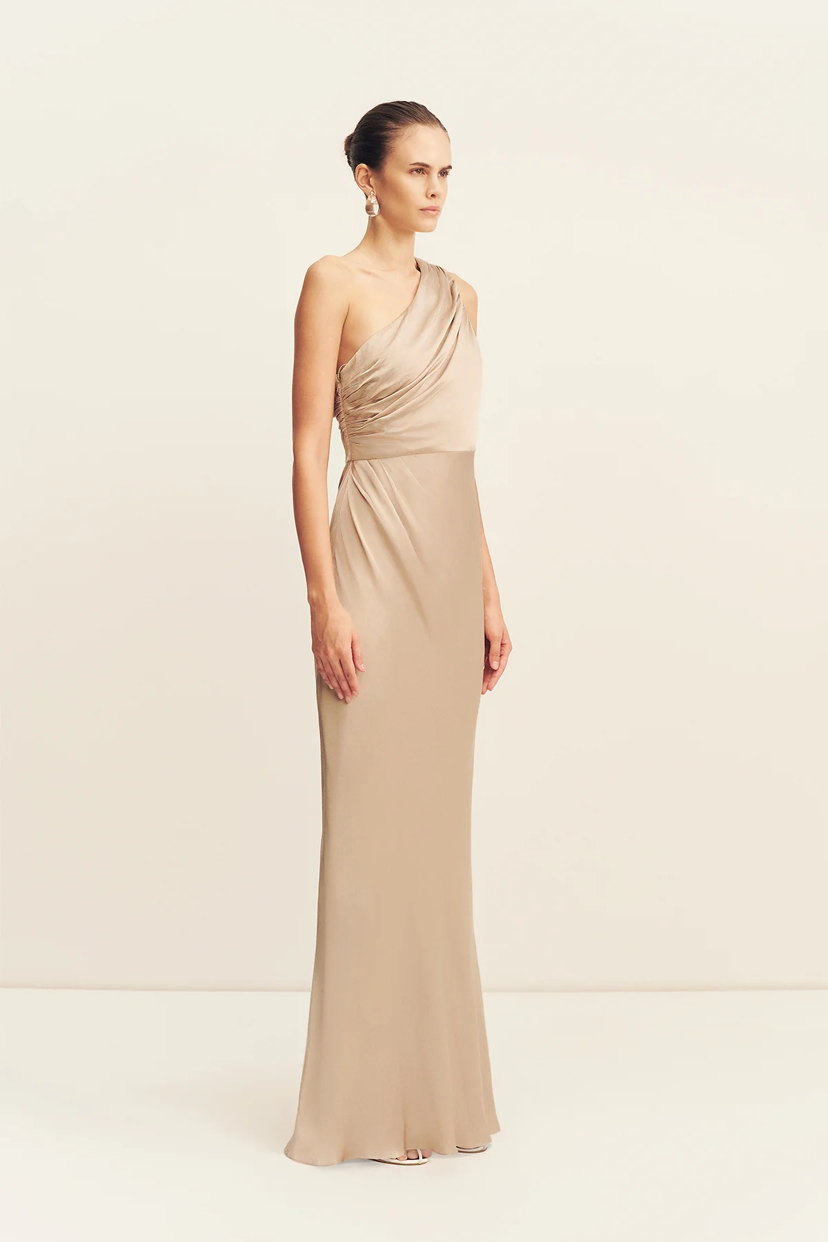 LA LUNE GATHERED ONE SHOULDER MAXI DRESS - GOLD - Image 3