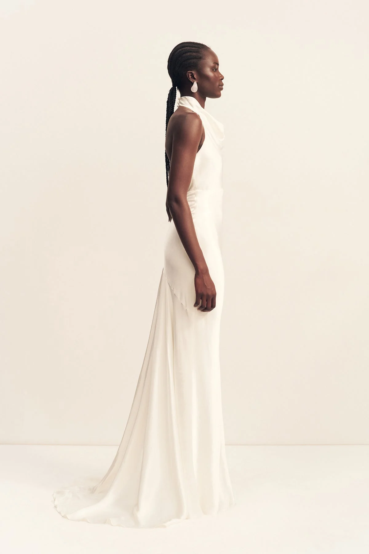 LA LUNE HIGH COWL OPEN BACK GOWN - WHITE - Image 4
