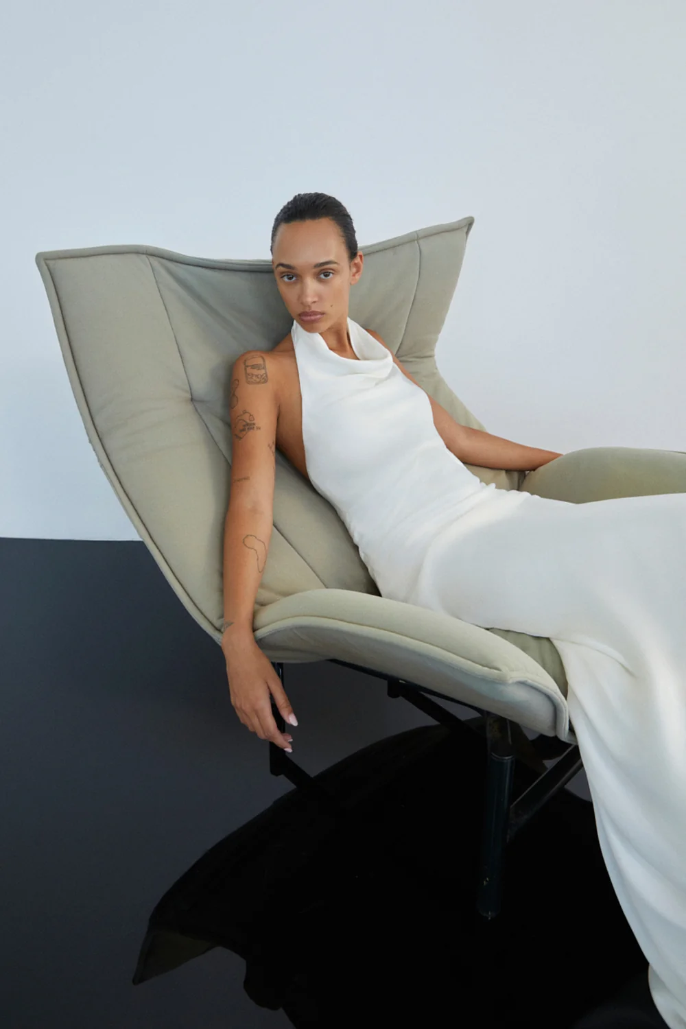 LA LUNE HIGH COWL OPEN BACK GOWN - WHITE - Image 6