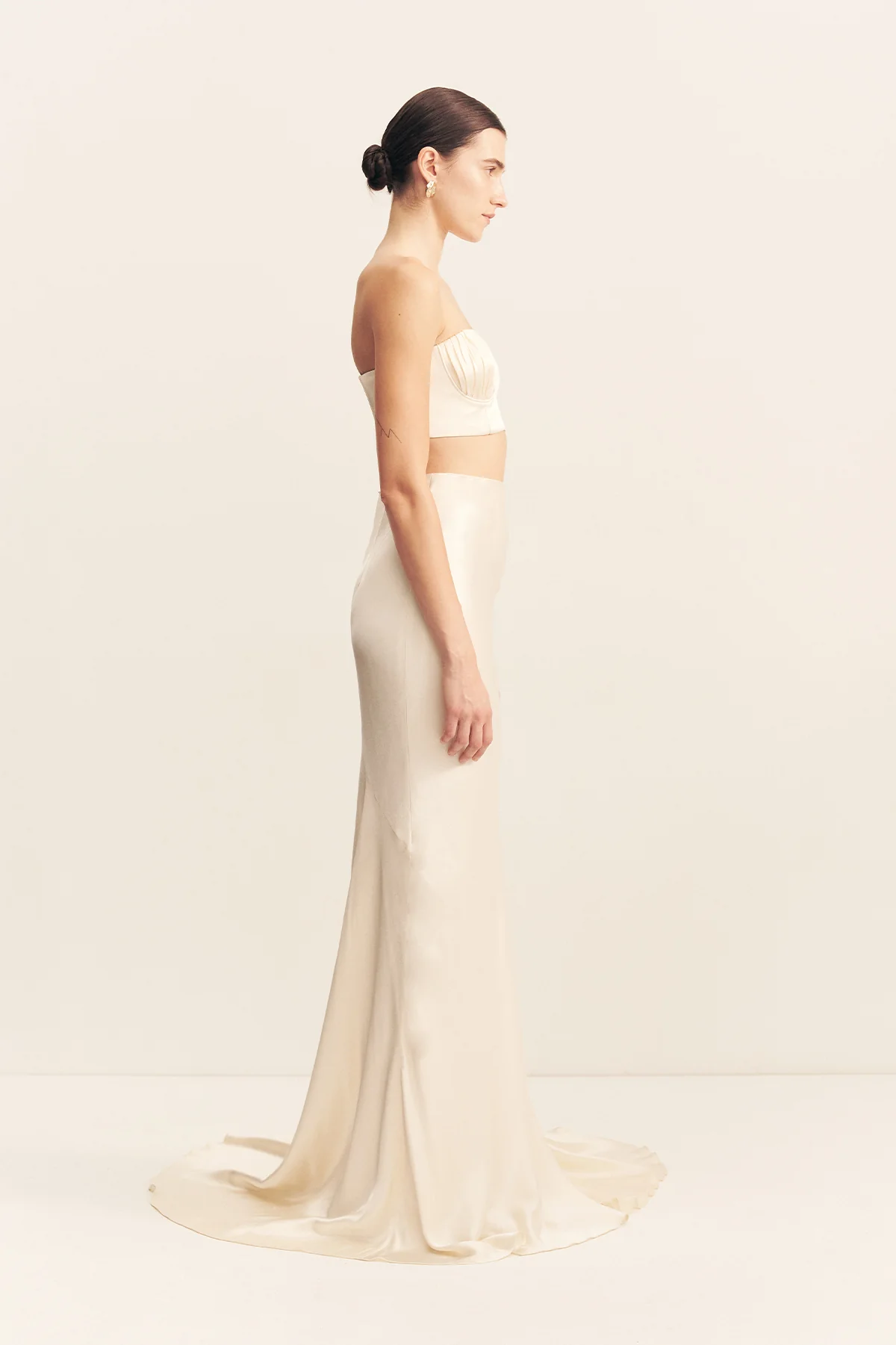 LA LUNE HIGH WAIST MAXI SKIRT - CREAM - Image 3