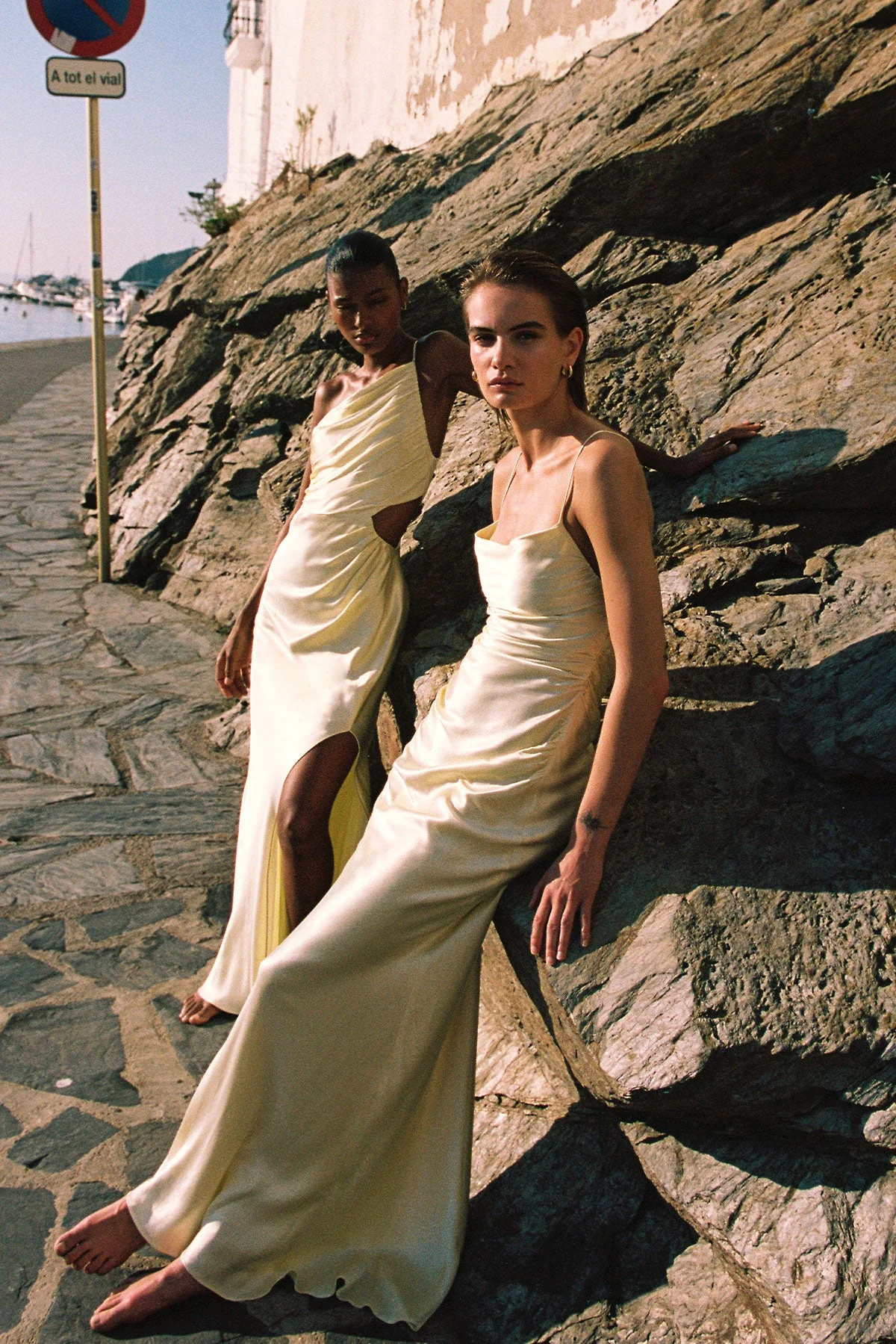 LA LUNE LACE BACK MAXI DRESS - LEMON - Image 6