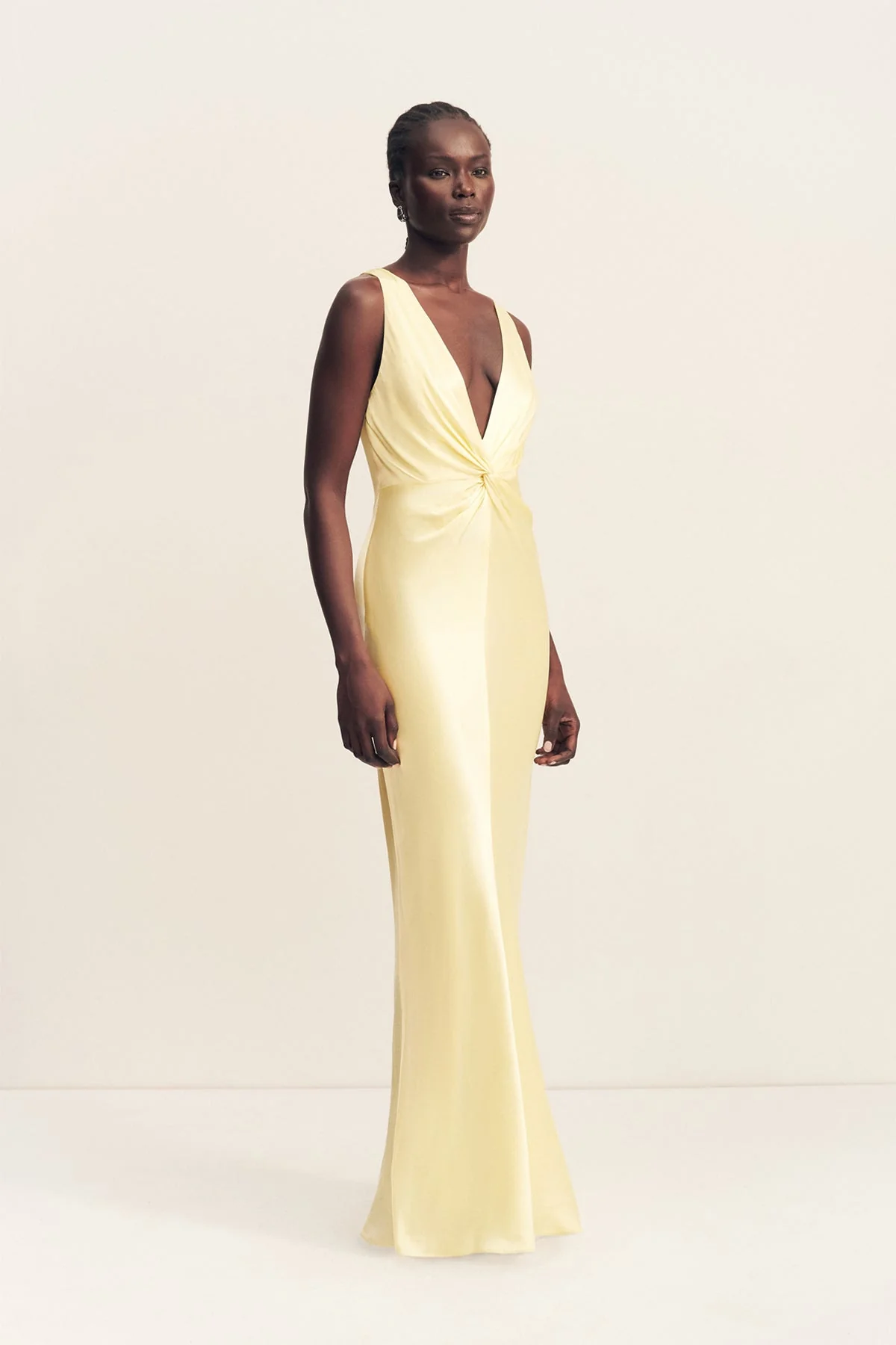 LA LUNE LOW TWIST MAXI DRESS - LEMON - Image 3