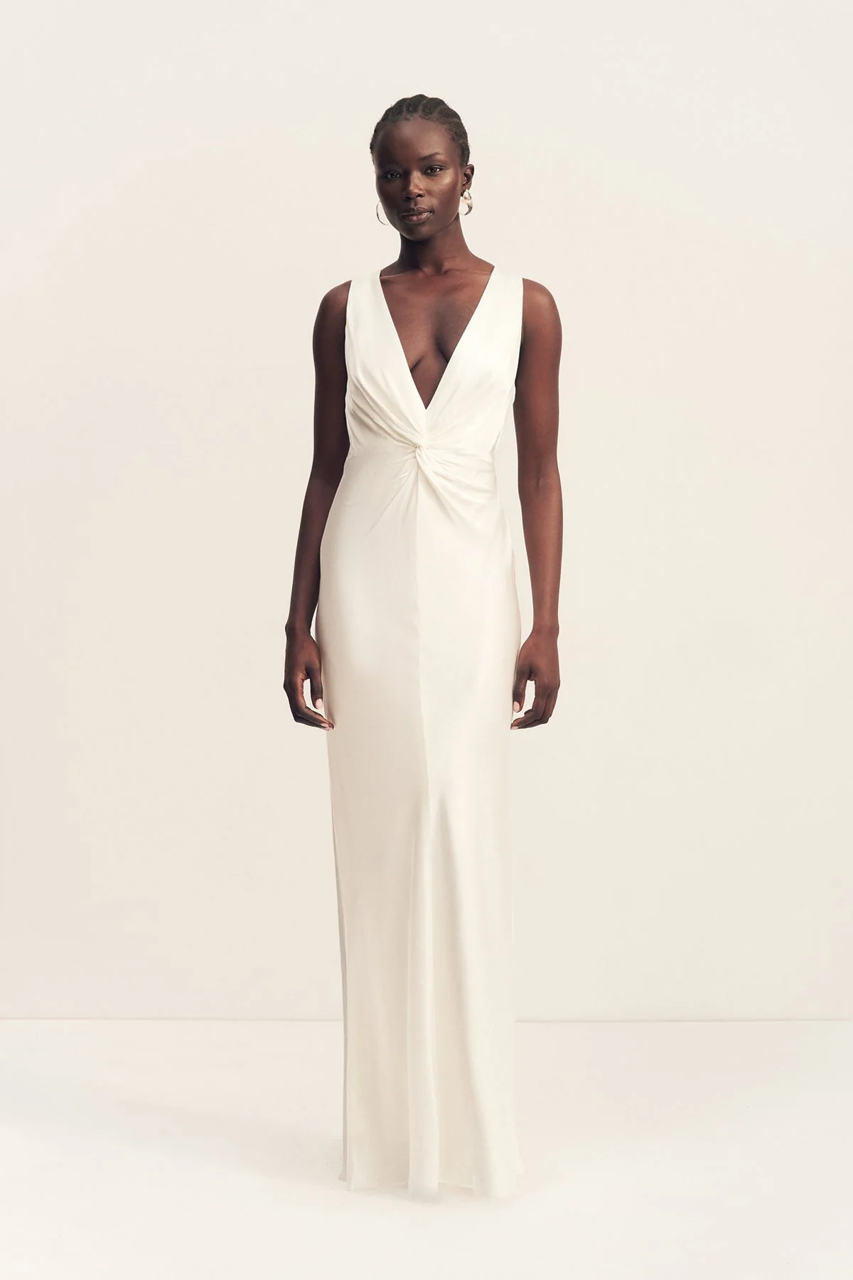 LA LUNE LOW TWIST MAXI DRESS - WHITE