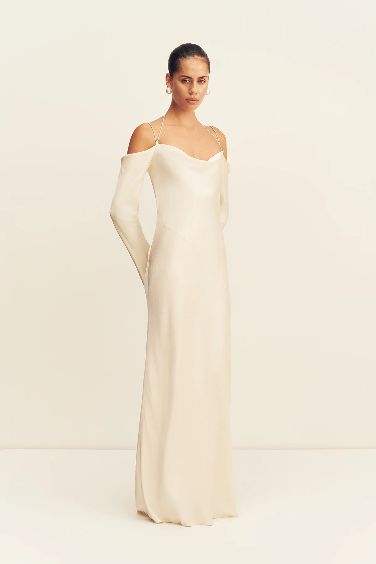 LA LUNE OFF SHOULDER TIE MAXI DRESS - CREAM - Image 5