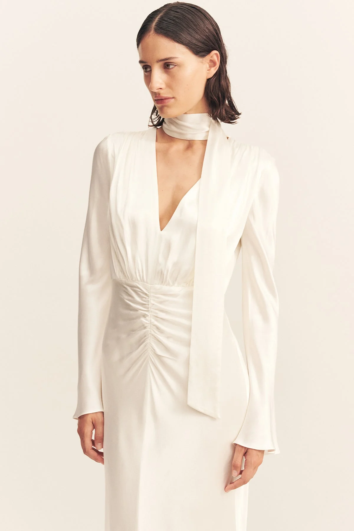 LA LUNE PLUNGED LONG SLEEVE MAXI DRESS - WHITE - Image 2