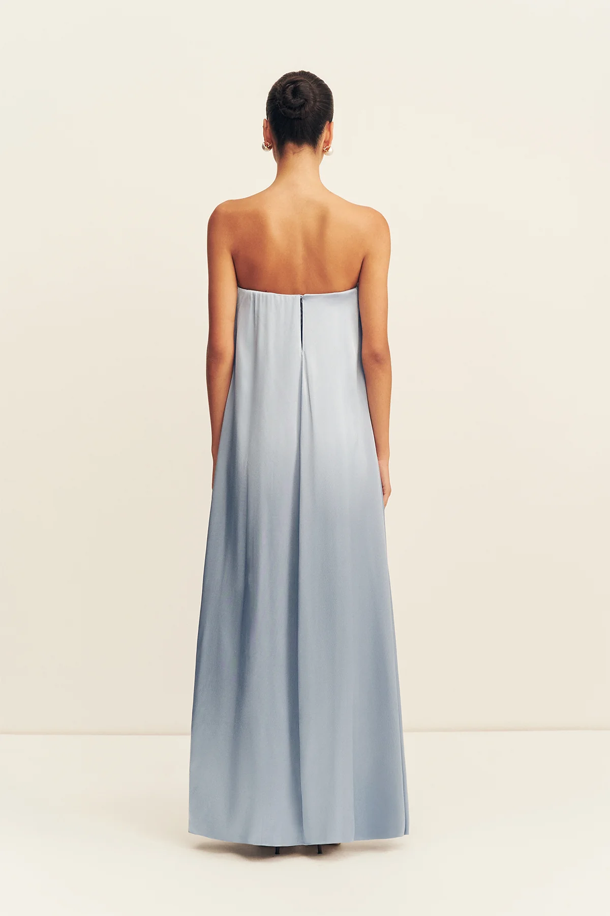 LA LUNE STRAPLESS COLUMN MAXI DRESS - POWDER BLUE - Image 5