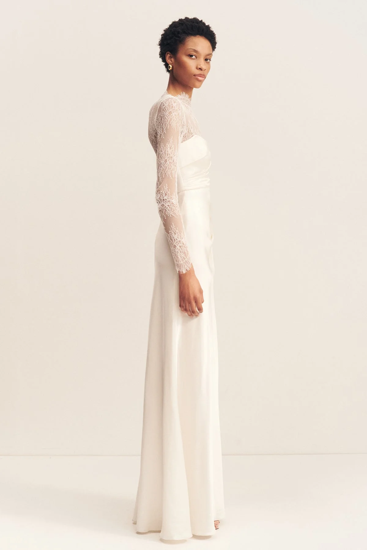 LAMBENT LACE LONG SLEEVE BODYSUIT - Image 4