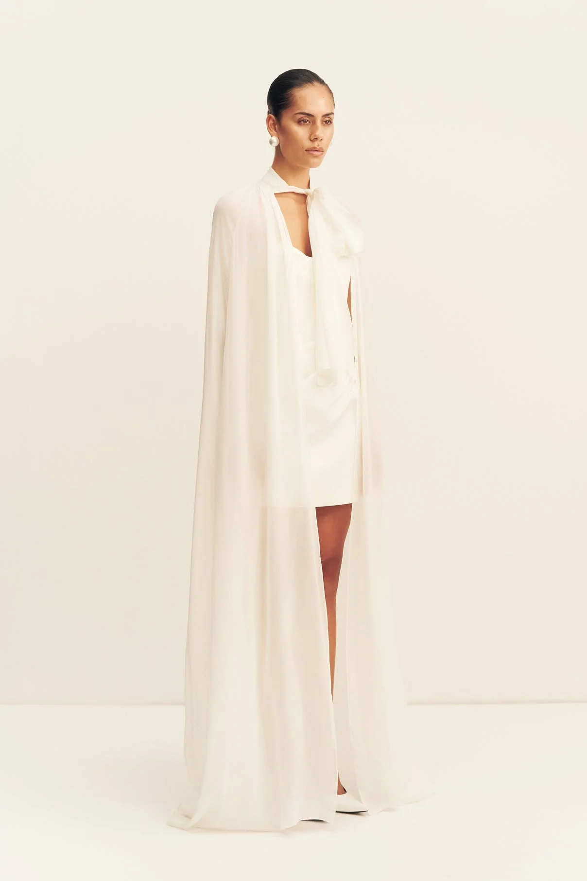 LUCENT CAPE - IVORY - Image 10