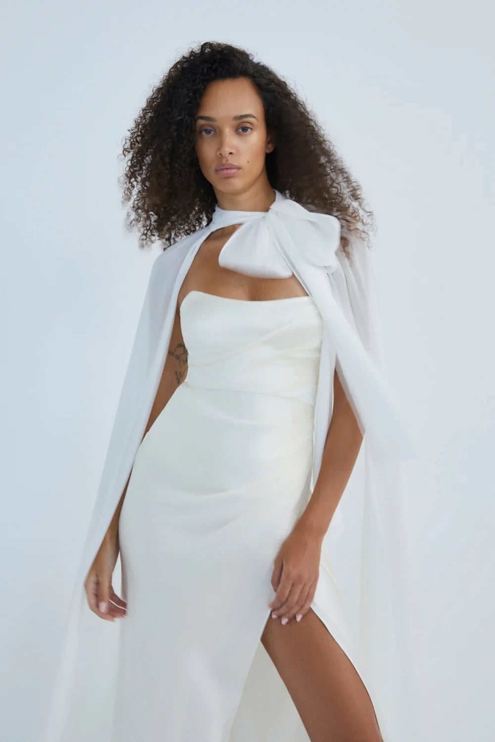 LUCENT CAPE - IVORY - Image 13