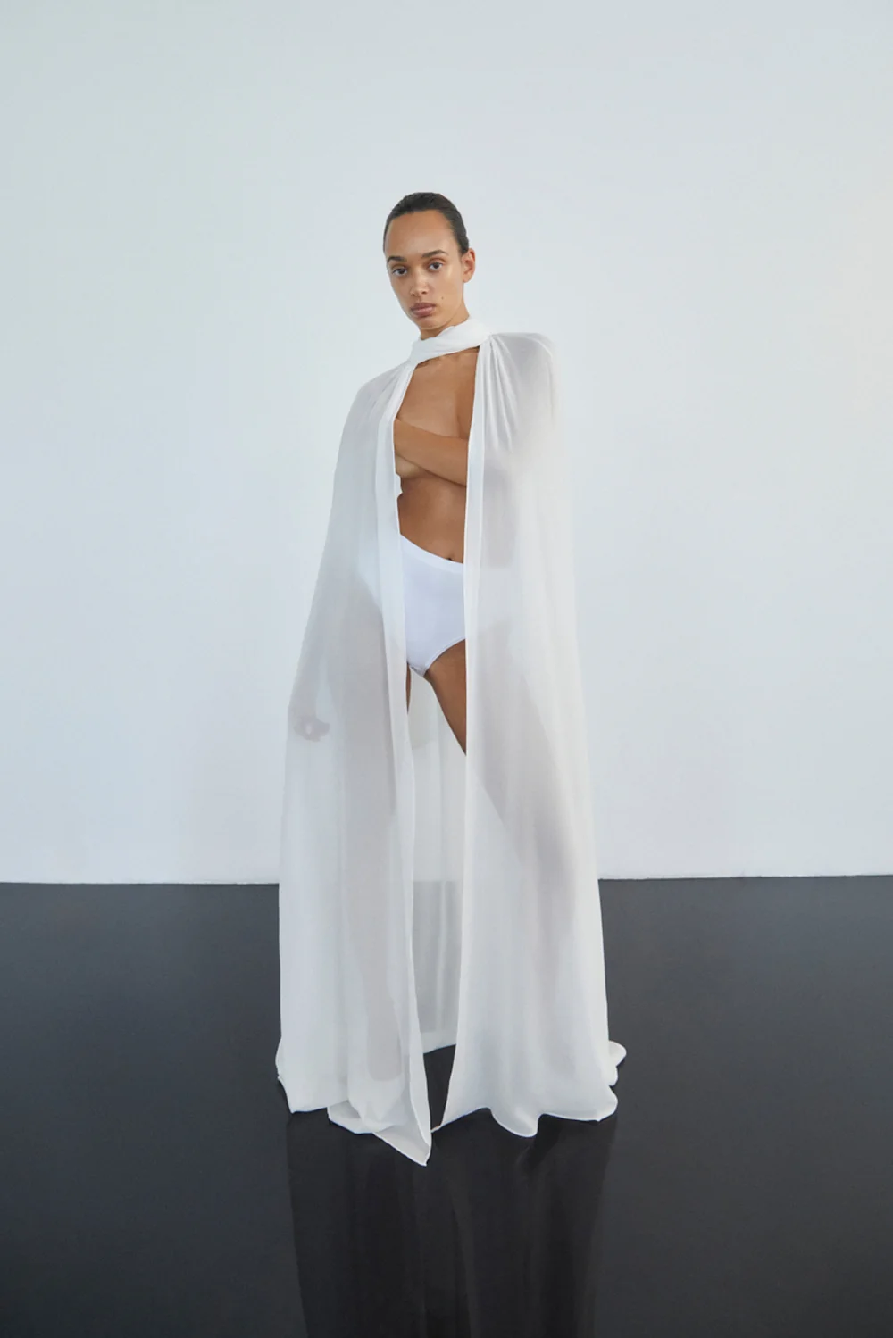 LUCENT CAPE - IVORY - Image 14