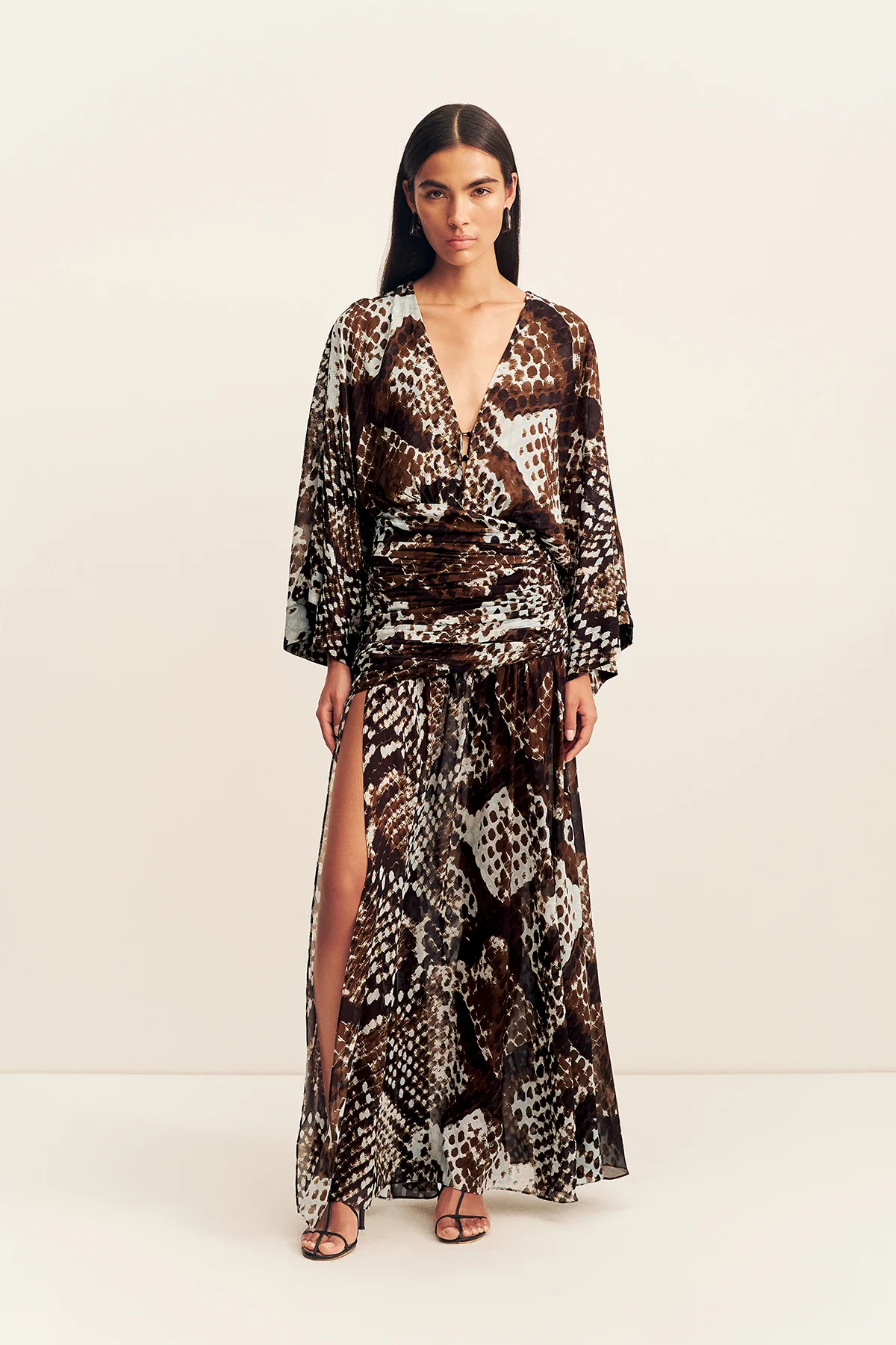 MAIA LONG SLEEVE PLUNGED MAXI DRESS - Image 3