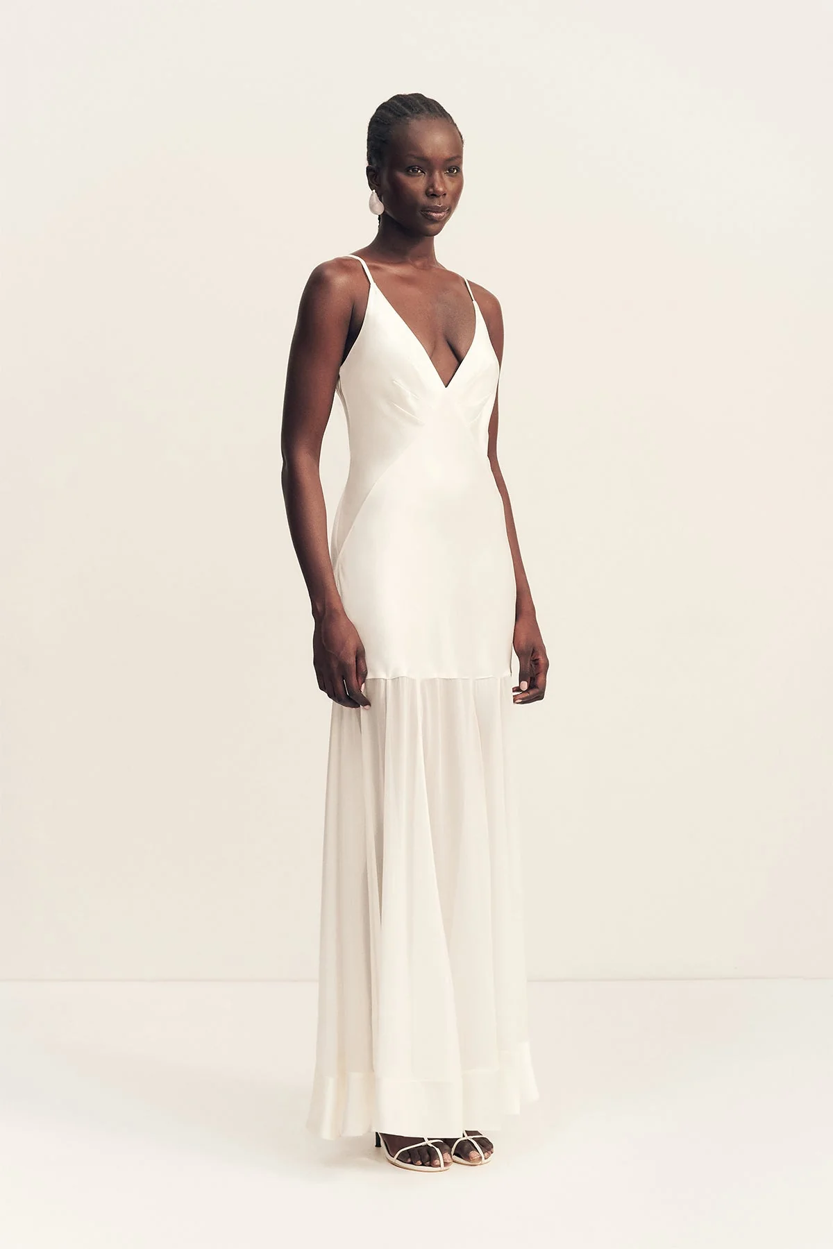 MORAYA PLUNGED MAXI DRESS - IVORY - Image 3