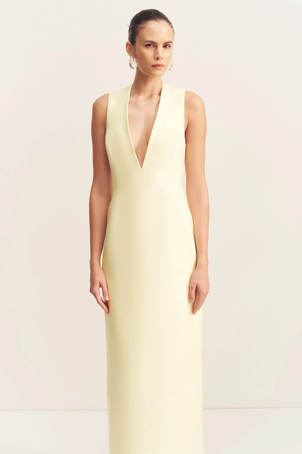 OTIS PLUNGED FITTED MAXI DRESS - YUZU - Image 2