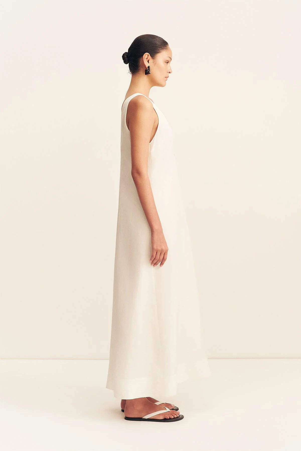 PALOMA PLUNGED MAXI DRESS - IVORY - Image 4