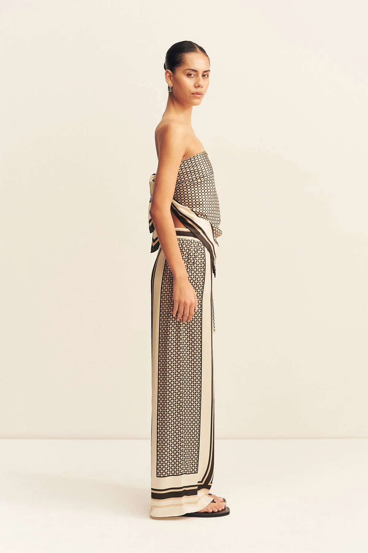 RIVERTON SCARF - Image 4